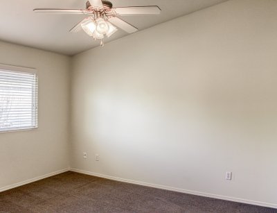 Chestnut Court Two Bedrooms Fresno 6
