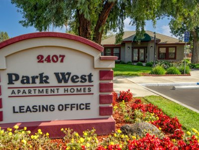 Park West Apartment Homes  Fresno 1