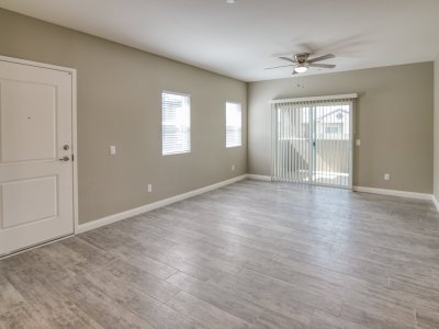 The Boardwalk Luxury Apartments 3 Bedroom Bakersfield 2