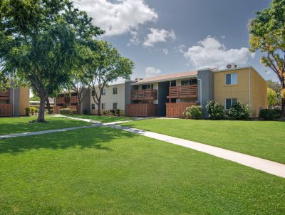 Summer Park Apartments  Fresno 9